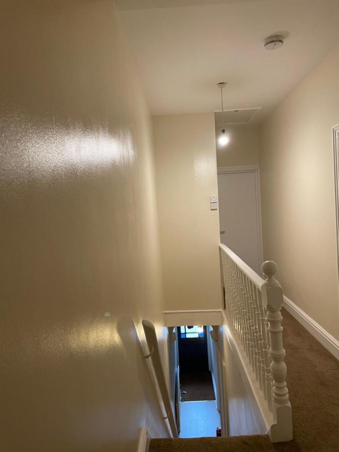 Rooms In A Victorian Comfortable 4-Bedroom House In Milton Keynes Rooms Not En-Suites Wolverton  外观 照片